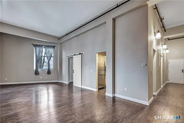 25 Grand Street #APT 165, Norwalk, CT 06851