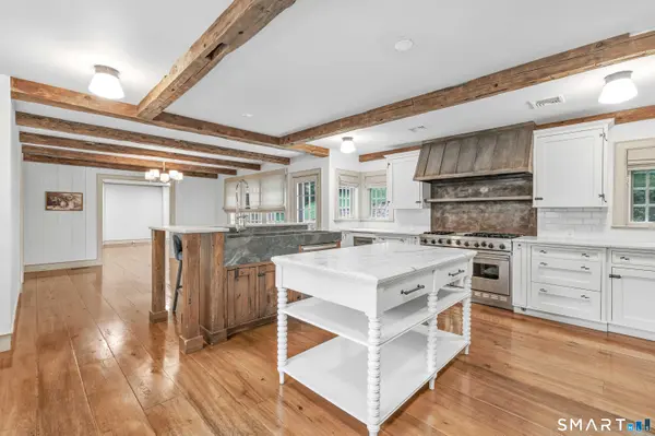 215 Cross Ridge Road, New Canaan, CT 06840