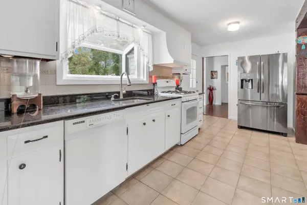 75 Robert Treat Parkway, Milford, CT 06460