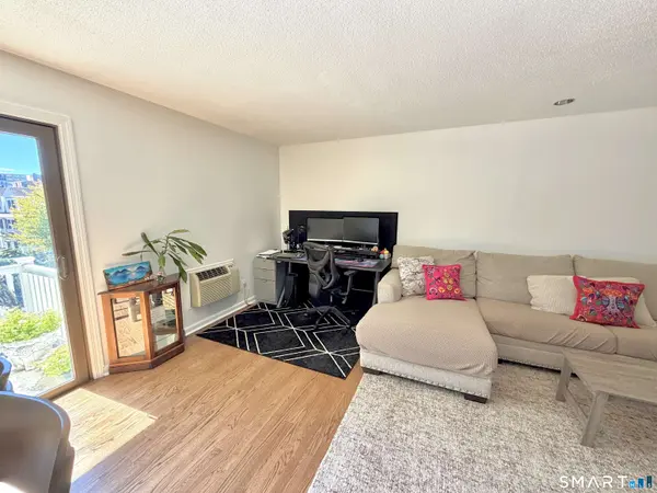 180 Glenbrook Road #15, Stamford, CT 06902