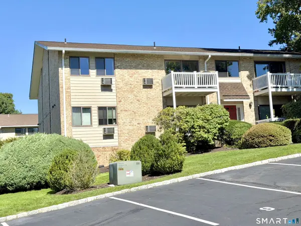 180 Glenbrook Road #15