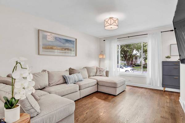 706 Wisconsin AVE, Oak Park, IL 60304