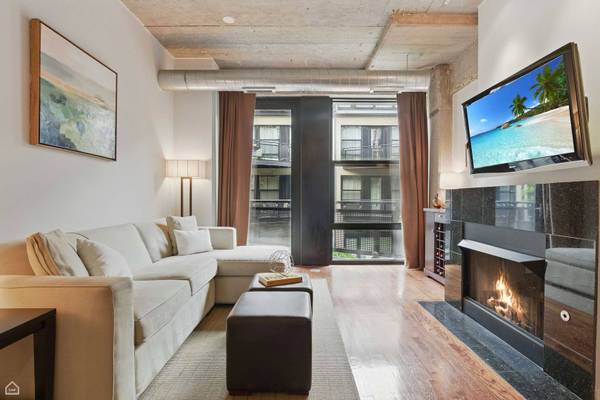 1111 W 14th PL #218, Chicago, IL 60608