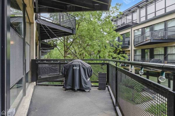 1111 W 14th PL #218, Chicago, IL 60608