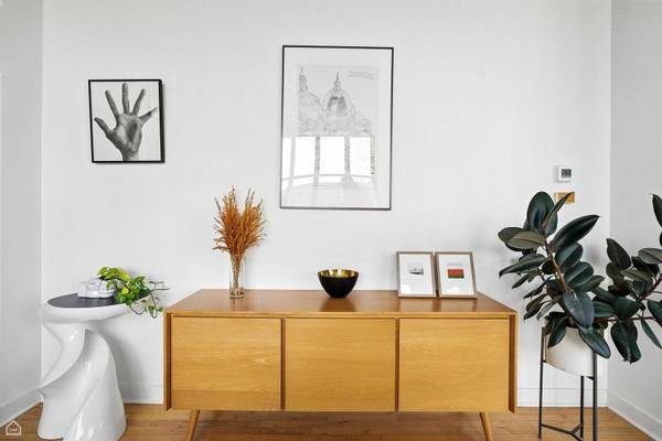 1601 W SCHOOL ST #302, Chicago, IL 60657