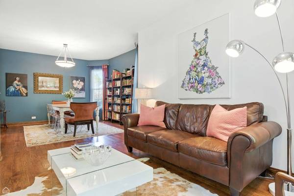 4853 N Leavitt ST, Chicago, IL 60625