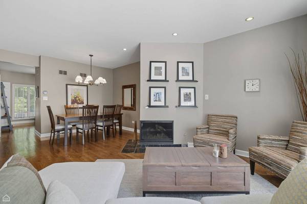 1155 W Vernon Park PL, Chicago, IL 60607