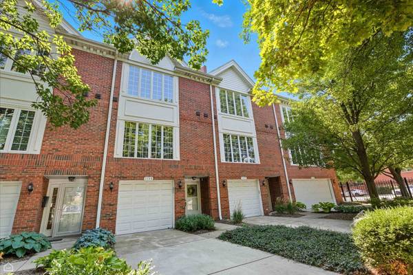1155 W Vernon Park PL, Chicago, IL 60607