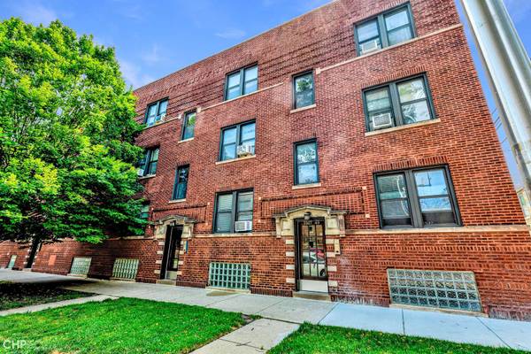 1949 W Argyle ST #1, Chicago, IL 60640