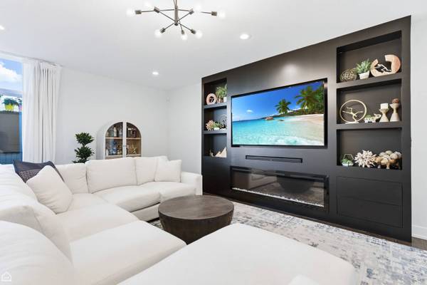 2432 W Chicago AVE #1N, Chicago, IL 60622