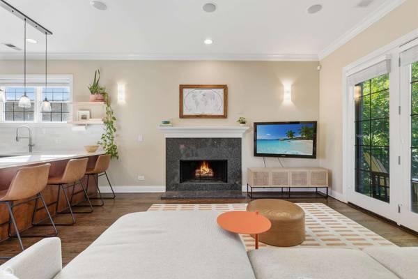 1313 W Carmen AVE #3N, Chicago, IL 60640