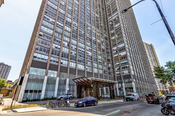 655 W IRVING PARK RD #3116, Chicago, IL 60613