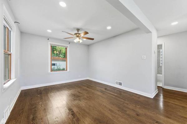 805 Norfolk AVE, Westchester, IL 60154