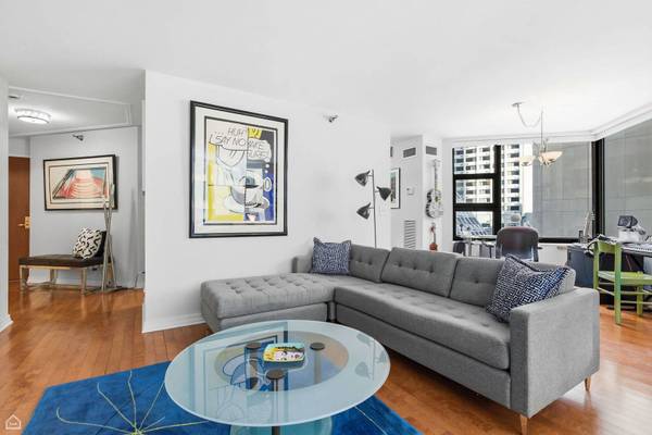 401 E ONTARIO ST #710, Chicago, IL 60611