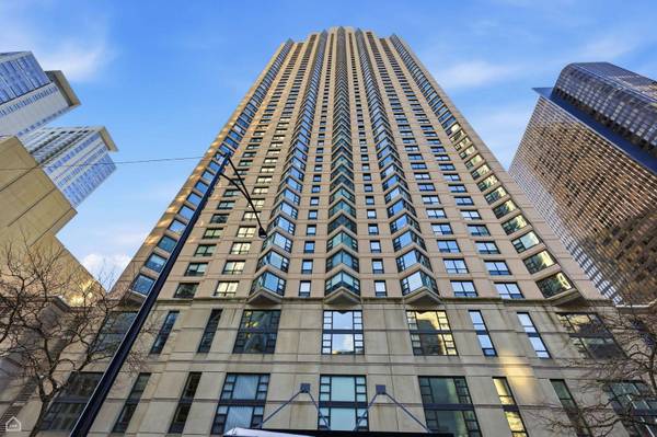 401 E ONTARIO ST #710, Chicago, IL 60611