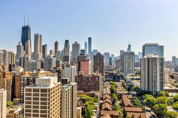 88 W Schiller ST #2602, Chicago, IL 60610