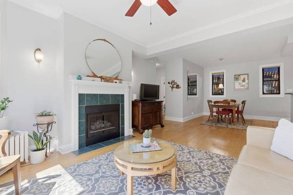 7639 N Eastlake TER #2B, Chicago, IL 60626