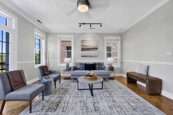 2637 W Belmont AVE #3, Chicago, IL 60618