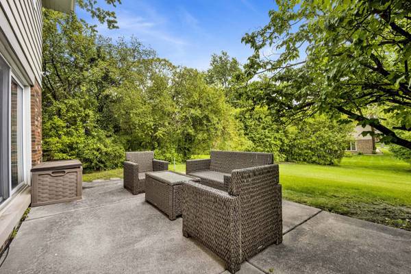 3118 Polly LN, Flossmoor, IL 60422