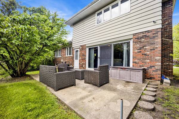 3118 Polly LN, Flossmoor, IL 60422
