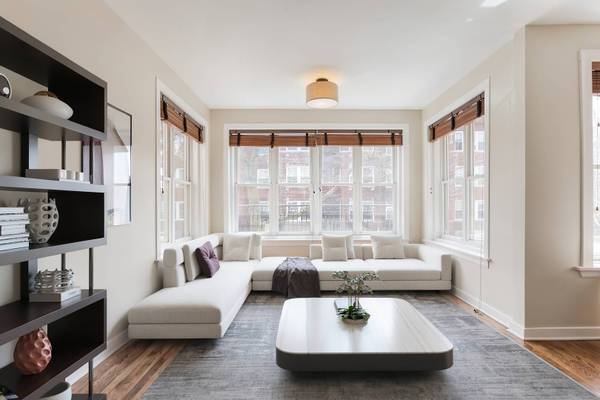 1408 W Argyle ST #1W, Chicago, IL 60640