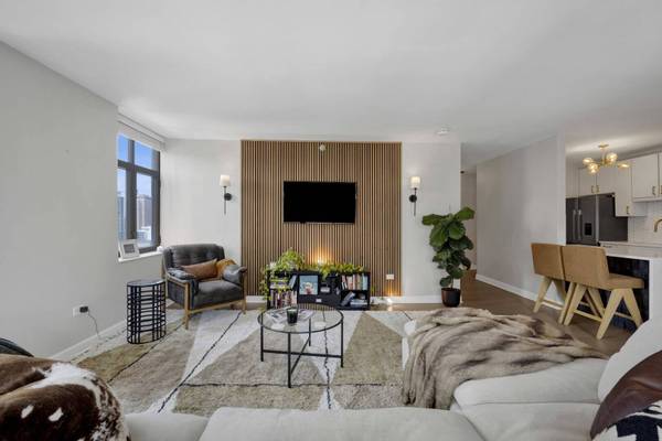 630 N State ST #2208, Chicago, IL 60654