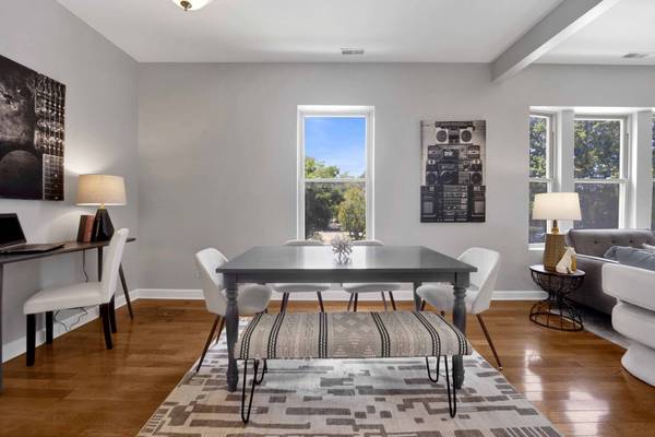 1457 W Thome AVE #2, Chicago, IL 60660
