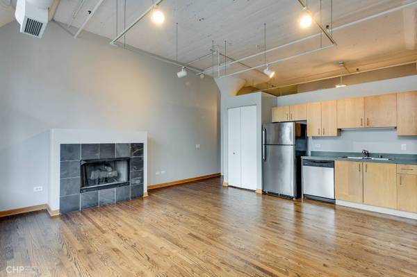 333 W hubbard ST #412, Chicago, IL 60654