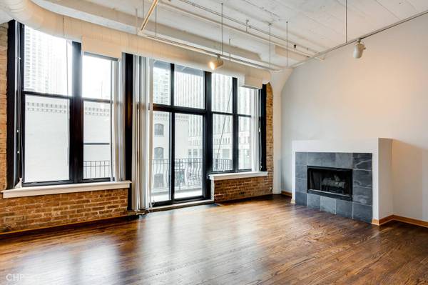 333 W hubbard ST #412, Chicago, IL 60654