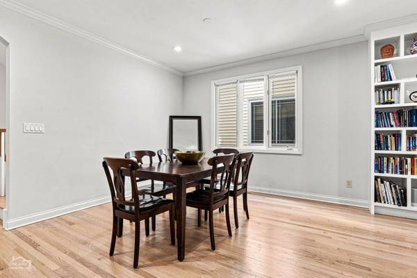 3423 N Albany AVE, Chicago, IL 60618
