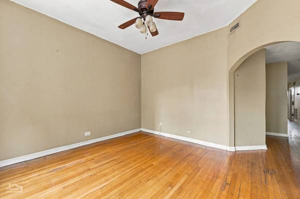 4540 N Sheridan RD #2, Chicago, IL 60640