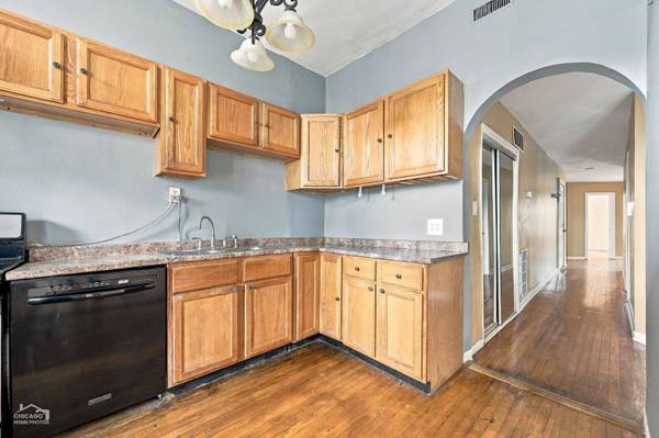4540 N Sheridan RD #2, Chicago, IL 60640