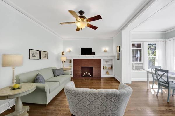 4457 N BEACON ST #2, Chicago, IL 60640