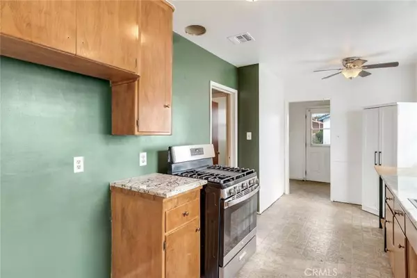 1146 N Azusa, Azusa, CA 91702