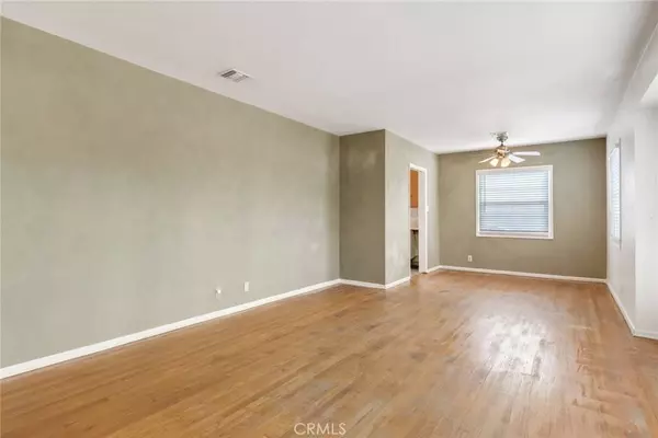 1146 N Azusa, Azusa, CA 91702