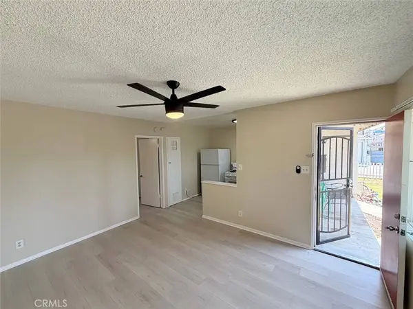 247 W 9th ST, Azusa, CA 91702