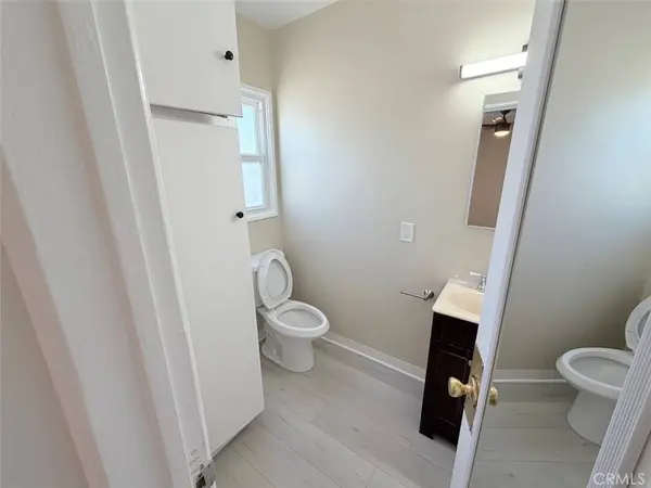 247 W 9th ST, Azusa, CA 91702