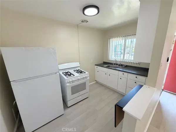 247 W 9th ST, Azusa, CA 91702