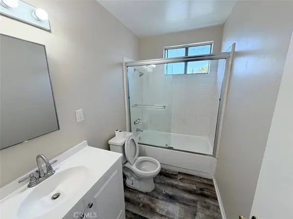 537 W Crescent DR #1/2, Azusa, CA 91702