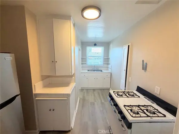 901 N San Gabriel AVE #2, Azusa, CA 91702