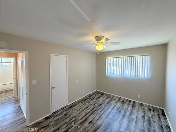 537 W Crescent DR #1/2, Azusa, CA 91702
