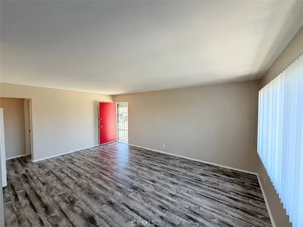 537 W Crescent DR #1/2, Azusa, CA 91702
