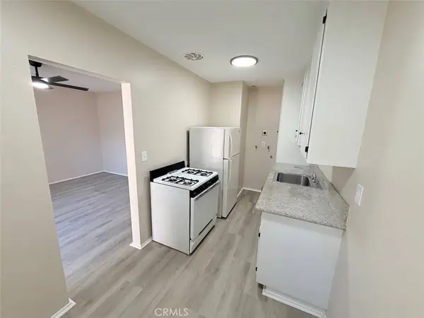 840 N Angeleno AVE #02, Azusa, CA 91702