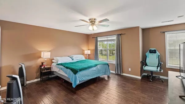 7424 Castlegate Blvd, Knoxville, TN 37918