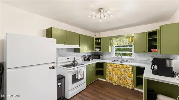 308 Centeroak Drive, Knoxville, TN 37920