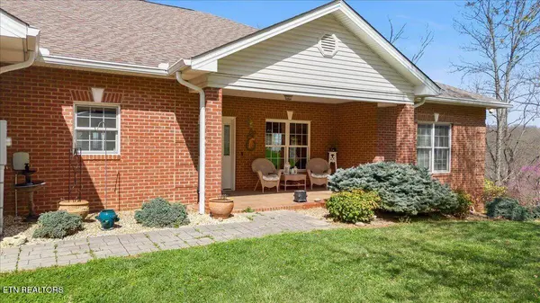 1999 Repass Rd, New Market, TN 37820