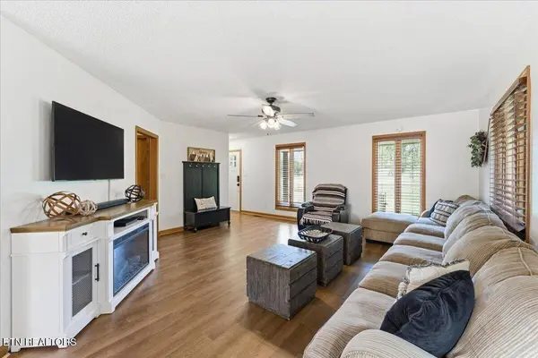 3120 Wears Drive, Sevierville, TN 37862