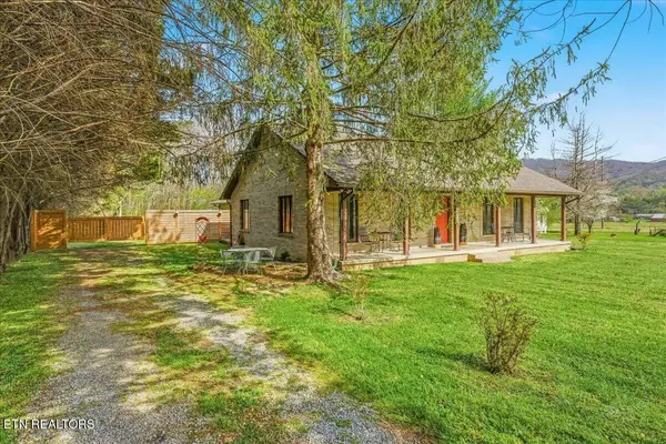 3120 Wears Drive, Sevierville, TN 37862