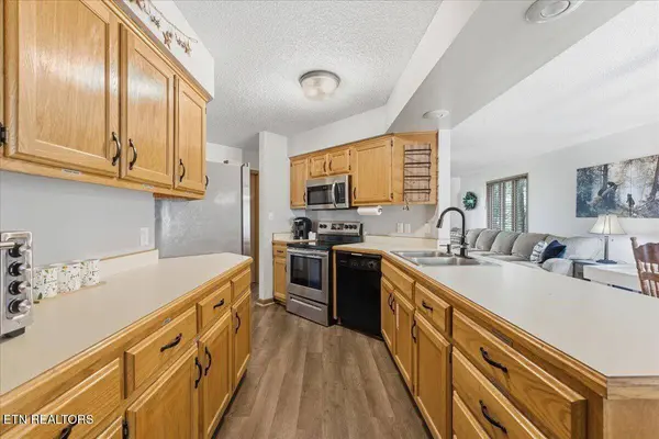 3120 Wears Drive, Sevierville, TN 37862