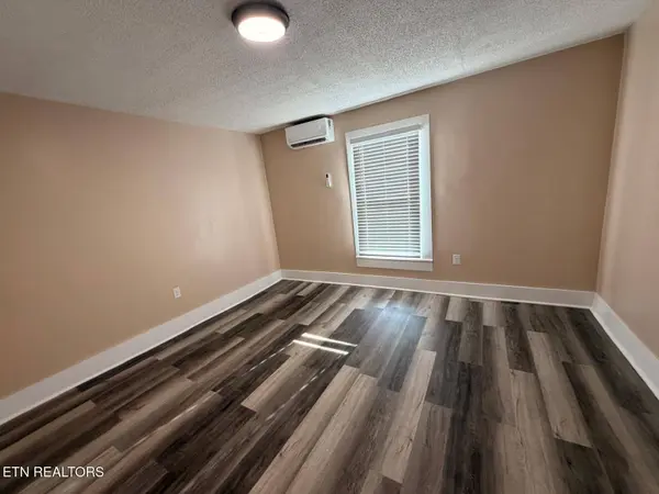 702 W Rhoten St, Jefferson City, TN 37760